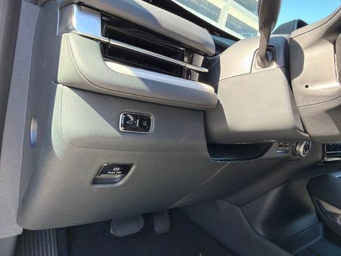 New 2026 Lincoln Navigator L Reserve w/ Jet Appearance Package AWD/4WD image 36