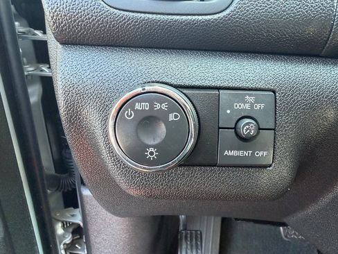 Used 2014 Buick Enclave Leather FWD image 27