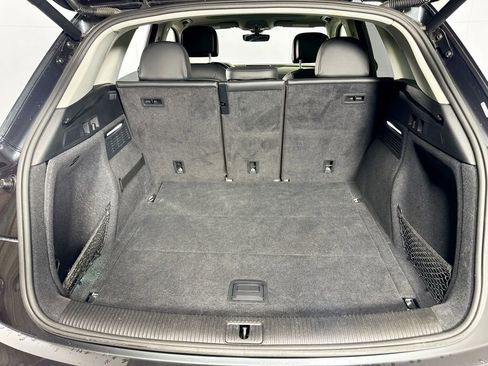 Used 2019 Audi Q5 2.0T Premium Plus w/ Premium Plus Package AWD/4WD image 32