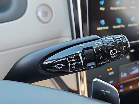 Used 2024 Hyundai Tucson Limited image 27