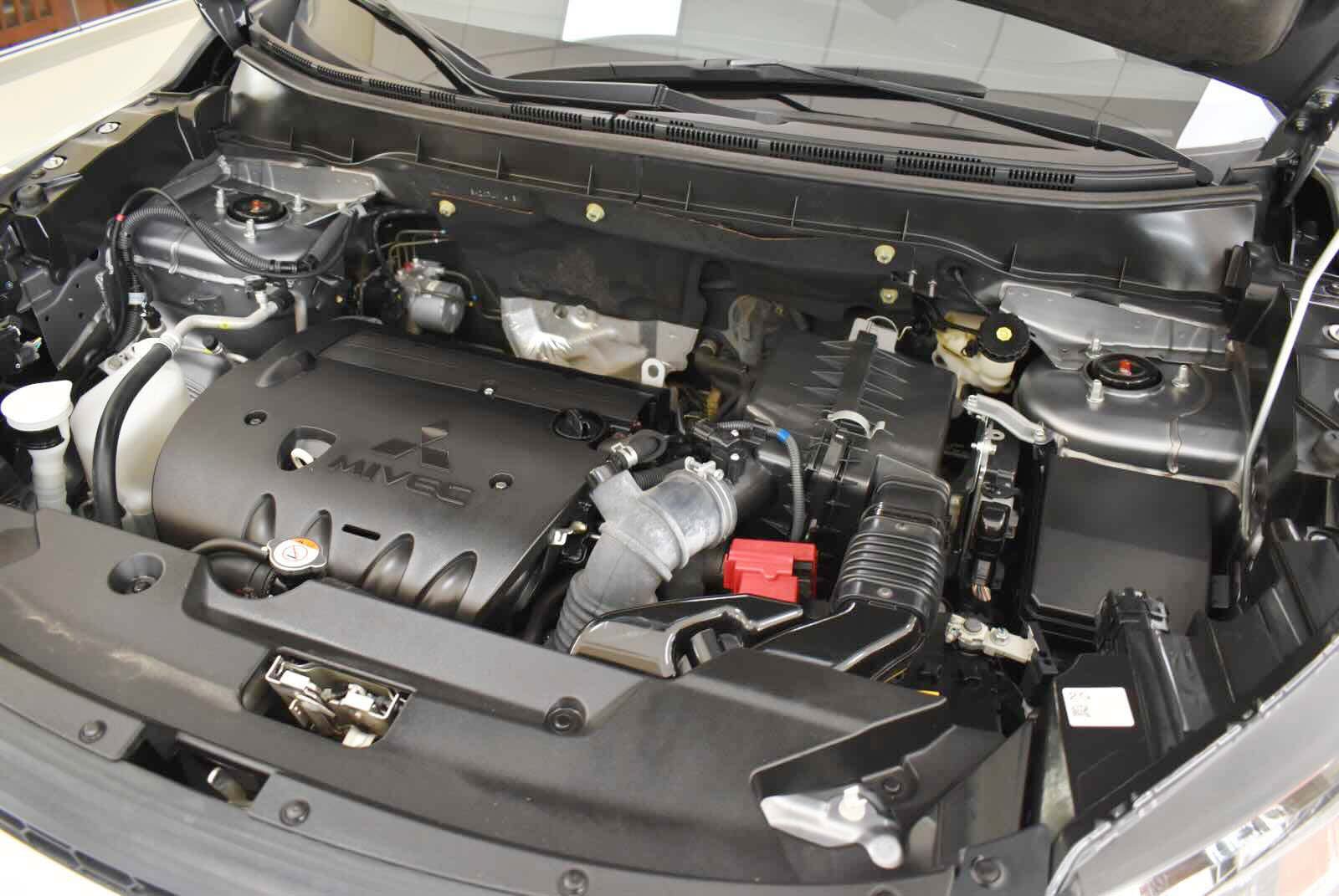Used 2024 Mitsubishi Outlander Sport LE AWD/4WD image 26