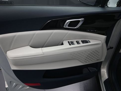 New 2026 Kia Carnival SX Prestige image 10