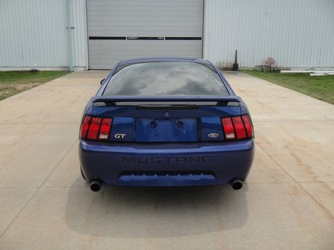 Used 2003 Ford Mustang GT RWD image 7