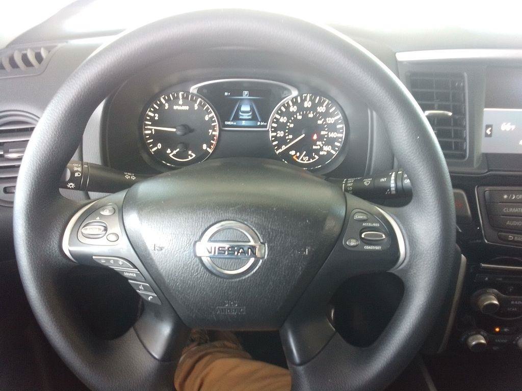 Used 2020 Nissan Pathfinder S FWD image 8