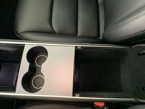 Used 2021 Tesla Model 3 Long Range image 27