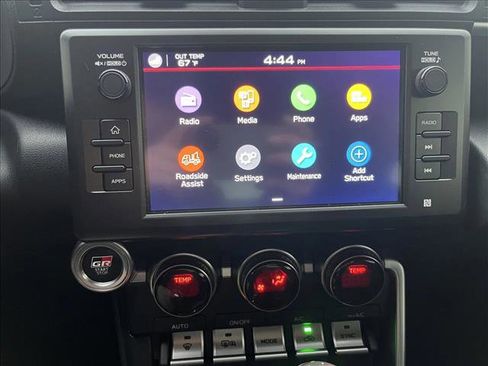 Used 2024 Toyota GR86 image 9