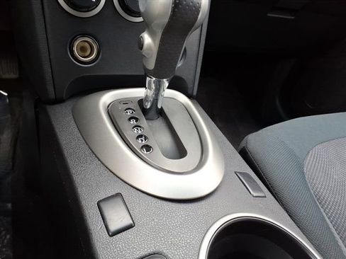 Used 2013 Nissan Rogue S w/ Special Edition Pkg image 26