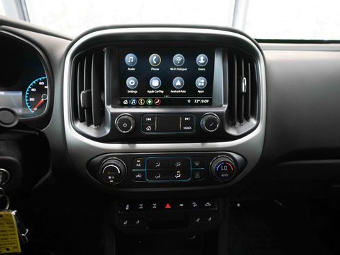 Used 2021 Chevrolet Colorado ZR2 w/ ZR2 Dusk Special Edition AWD/4WD image 17