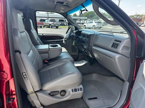 Used 2003 Ford F250 XL image 23
