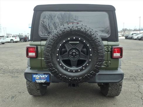 Used 2021 Jeep Wrangler Unlimited Sport image 4