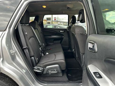 Used 2016 Dodge Journey SXT w/ Comfort/Convenience Group image 16