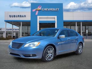 Used 2011 Chrysler 200 Limited FWD 360° Tour
