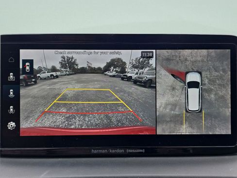 Used 2023 Hyundai Santa Fe Calligraphy image 17