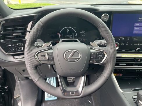 New 2026 Lexus TX 500h AWD image 23