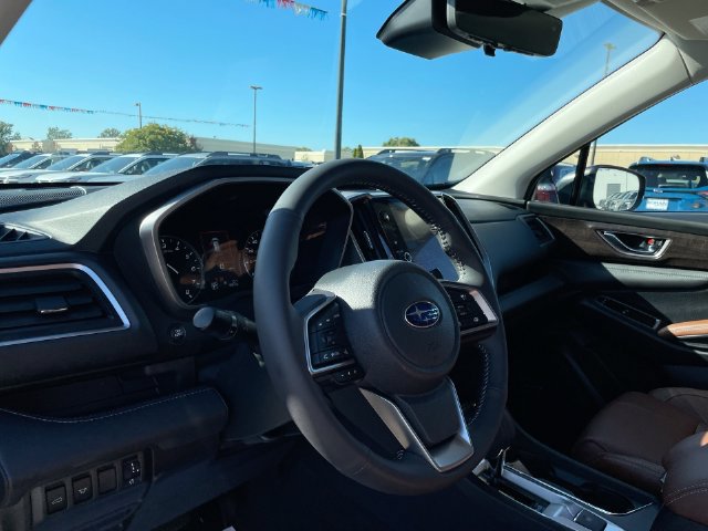Used 2026 Subaru Ascent Touring AWD/4WD image 9