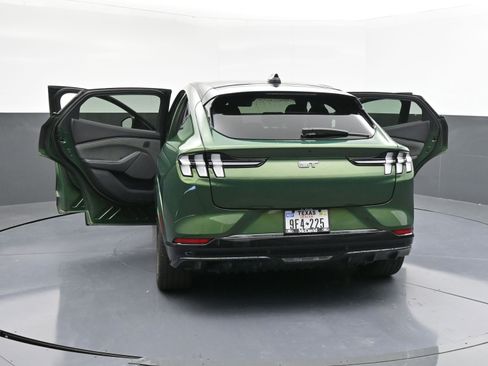 Used 2025 Ford Mustang Mach-E GT image 32