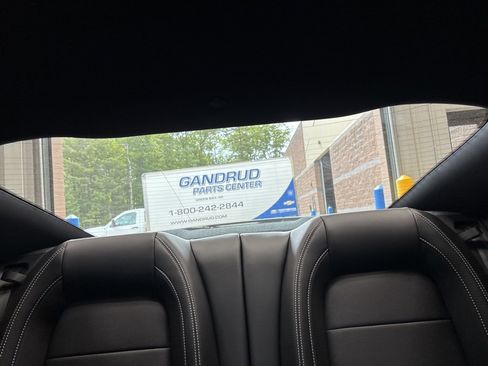 Used 2022 Ford Mustang Shelby GT500 w/ Technology Package image 42