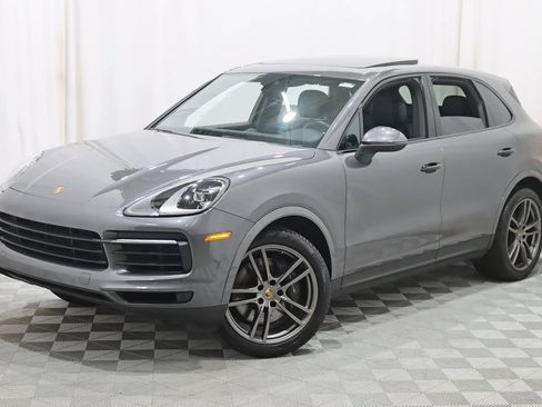 Used 2022 Porsche Cayenne image 7