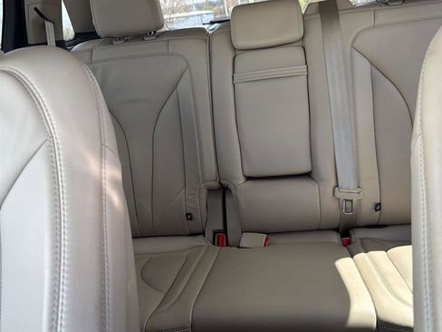 Used 2016 Lincoln MKX Select w/ Select Plus Package image 3