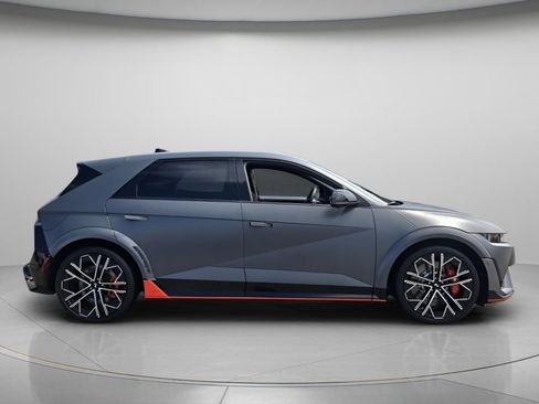 Certified 2025 Hyundai Ioniq 5 N AWD/4WD image 4