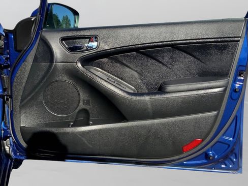 Used 2017 Kia Forte S w/ S Technology Package image 23