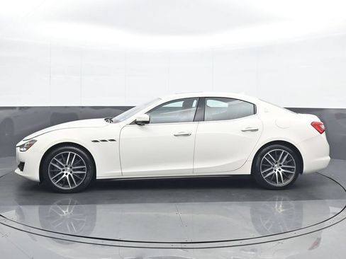 Used 2019 Maserati Ghibli S Q4 AWD/4WD image 3