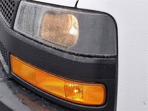 Used 2021 Chevrolet Express 2500 Work Van w/ Driver Convenience Package image 22