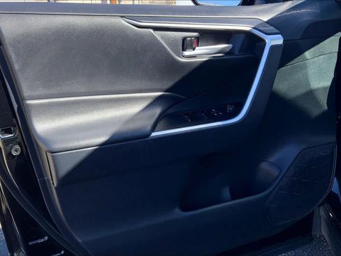 Certified 2025 Toyota RAV4 XLE image 20