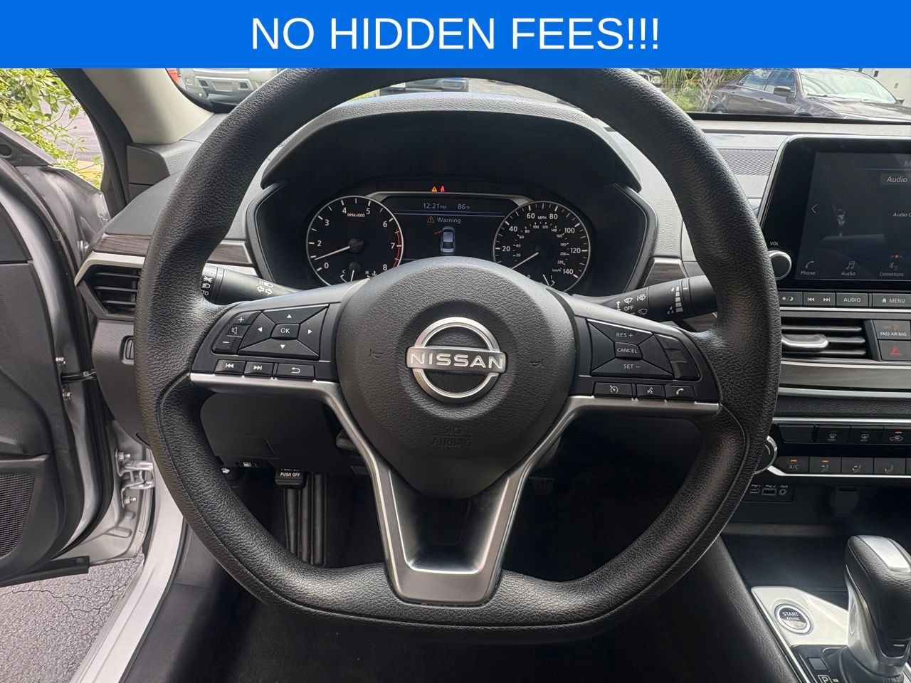 Used 2024 Nissan Altima 2.5 SV FWD image 10