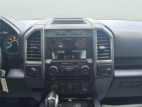 Used 2016 Ford F150 XLT w/ Equipment Group 302A Luxury AWD/4WD image 17