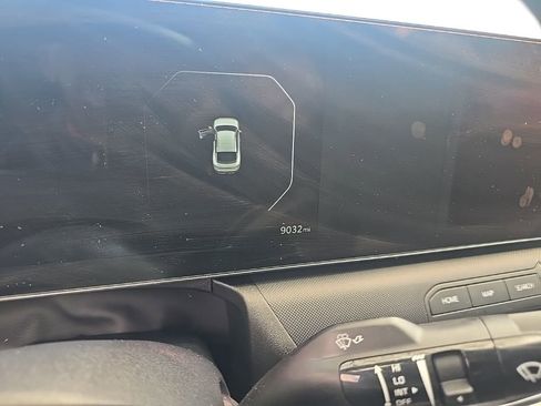 Certified 2025 Kia K4 EX image 12