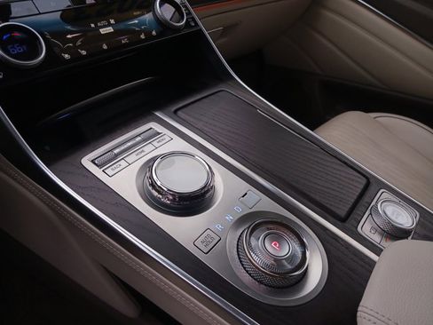 Used 2023 Genesis GV80 3.5T Advanced + image 25