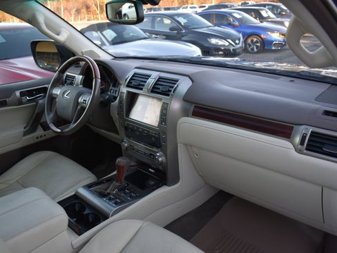 Used 2014 Lexus GX 460 Luxury image 13