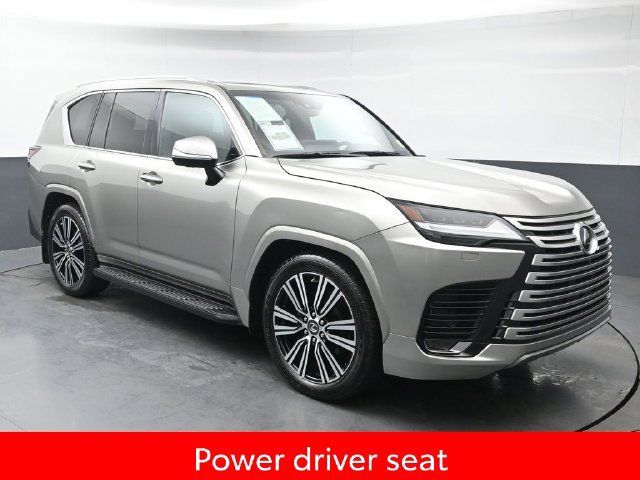 Used 2023 Lexus LX 600 4WD w/ Luxury Package image 9