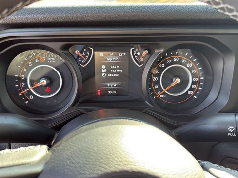 New 2025 Jeep Gladiator Sport image 16