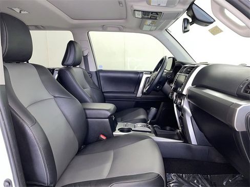 Used 2023 Toyota 4Runner SR5 Premium image 19