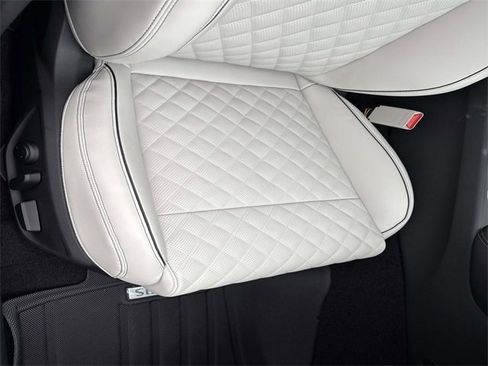 Used 2025 Genesis G70 3.3T Advanced w/ Sport Prestige Package image 29