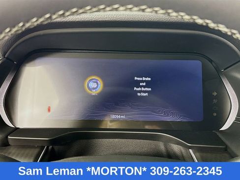 Used 2024 Jeep Grand Cherokee Altitude image 12