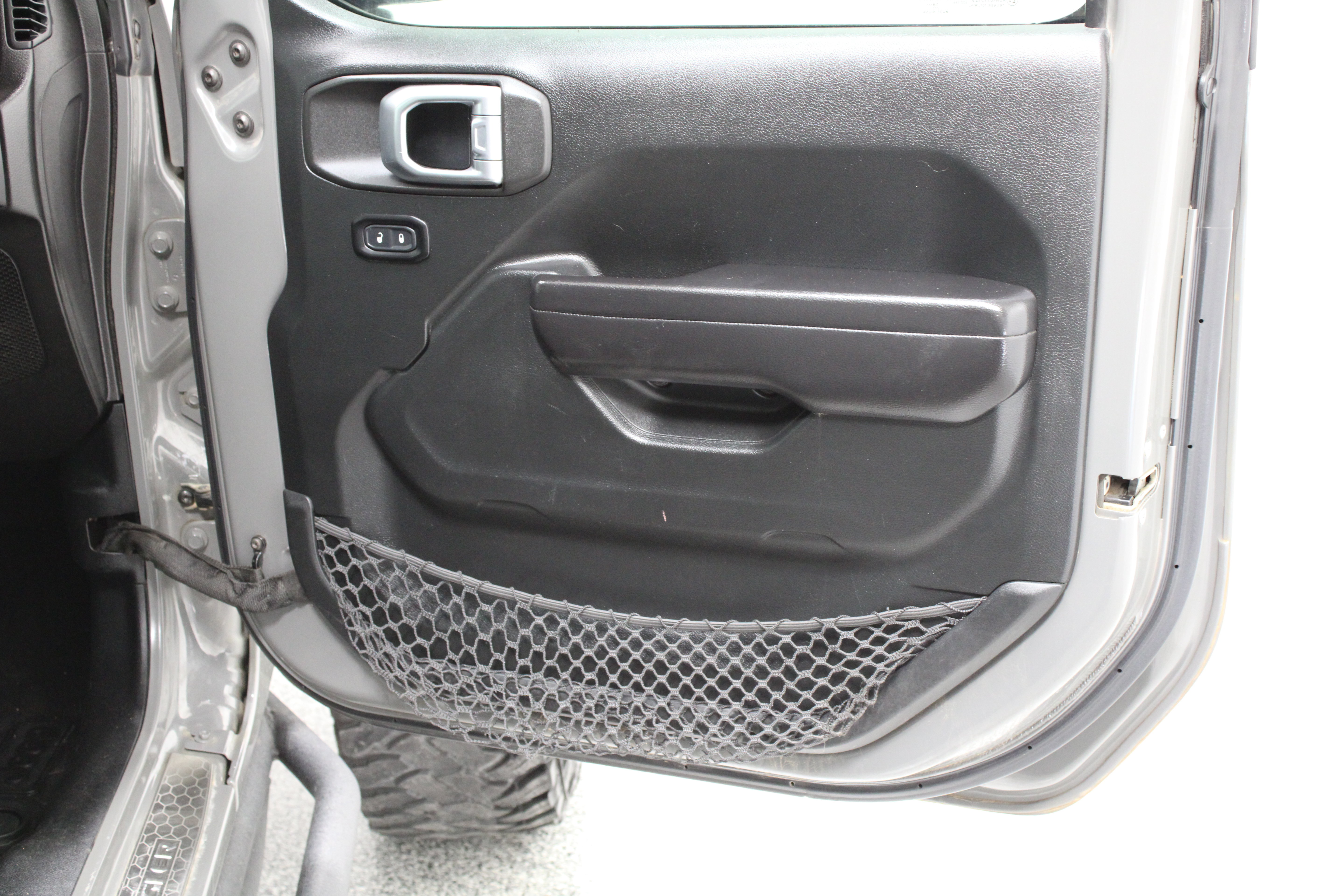 Used 2020 Jeep Wrangler Unlimited Rubicon AWD/4WD image 37