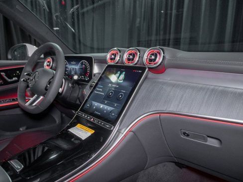 New 2026 Mercedes-Benz GLC 350e 4MATIC image 14