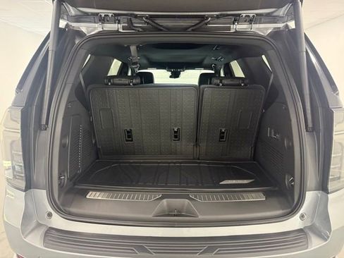 New 2026 Chevrolet Tahoe High Country w/ Sun And Tow Package RWD image 8