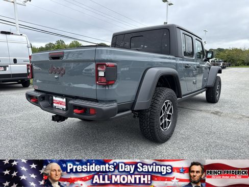 New 2025 Jeep Gladiator Rubicon w/ Technology Group image 3