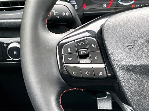 Certified 2022 Ford Escape SEL w/ SEL Stealth AWD Package image 20