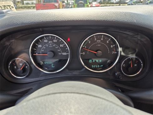 Used 2017 Jeep Wrangler Unlimited Sahara w/ Max Tow Package image 26