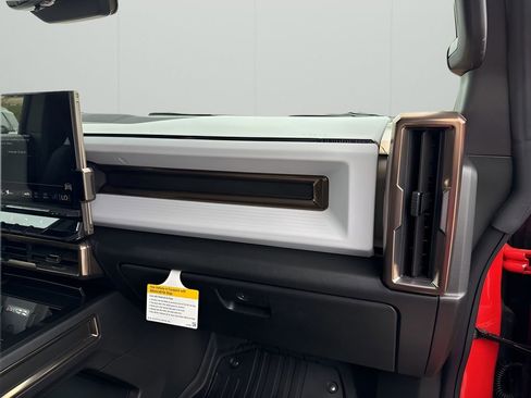 New 2025 GMC Hummer EV 2X image 14