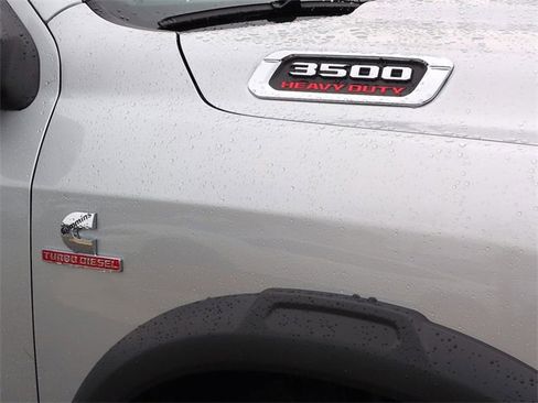 New 2026 RAM 3500 Tradesman image 12