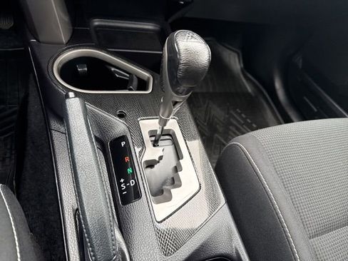 Used 2018 Toyota RAV4 Adventure image 32