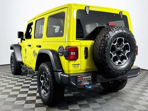 Used 2023 Jeep Wrangler Unlimited Rubicon 4xe w/ Cold Weather Group AWD/4WD image 5
