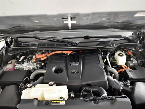 Used 2024 Toyota Sequoia Capstone image 49