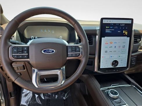 Used 2024 Ford Expedition Max King Ranch AWD/4WD image 20